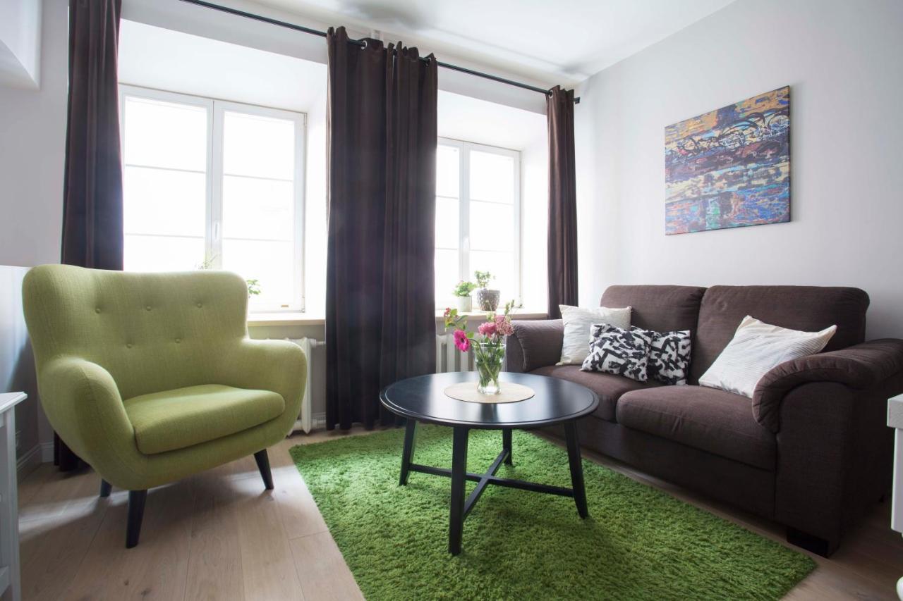 Baron'S Town Hall Apartments Вилнюс Екстериор снимка