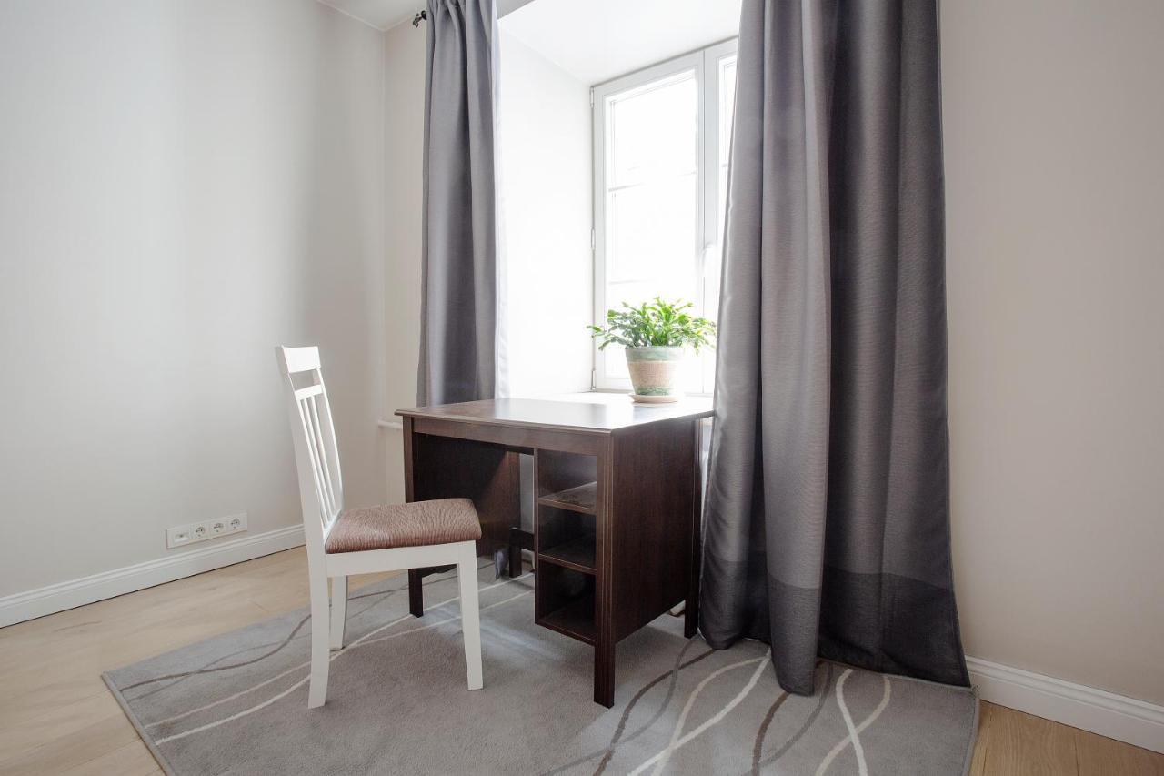 Baron'S Town Hall Apartments Вилнюс Екстериор снимка
