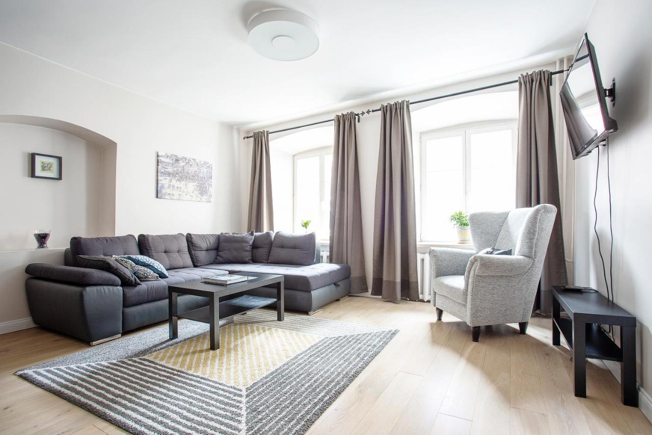 Baron'S Town Hall Apartments Вилнюс Екстериор снимка